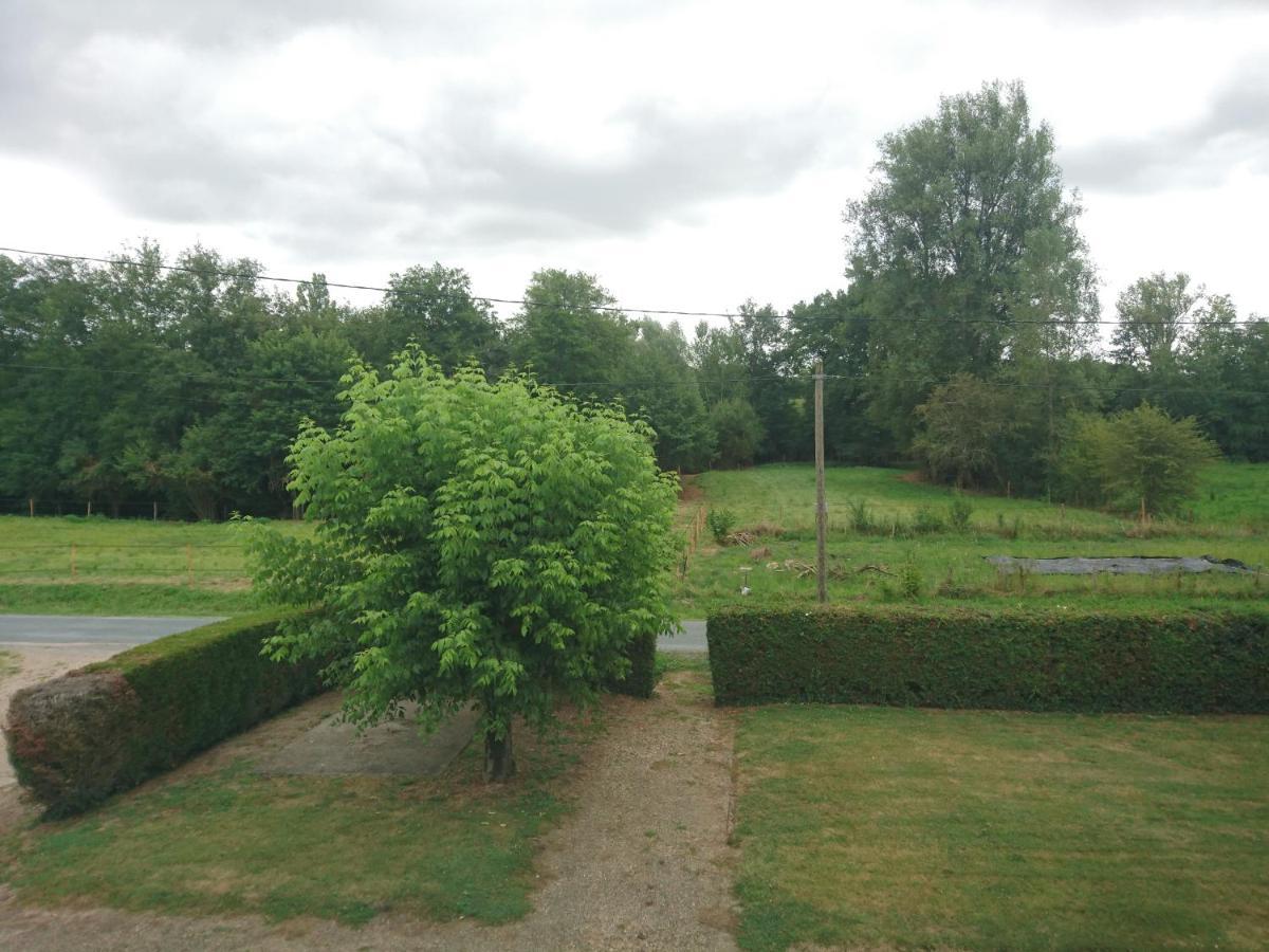 Aux Vieux Fours Bed & Breakfast Noaillac Екстериор снимка